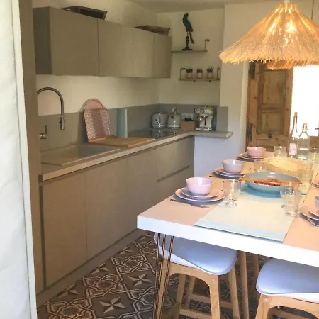 La Boheme. Maison De Village Cosy, Jardin Et Spa. Octon