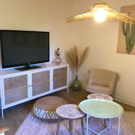 La Boheme. Maison De Village Cosy, Jardin Et Spa. Dom wakacyjny Octon