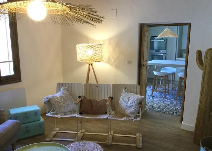 La Boheme. Maison De Village Cosy, Jardin Et Spa. Octon